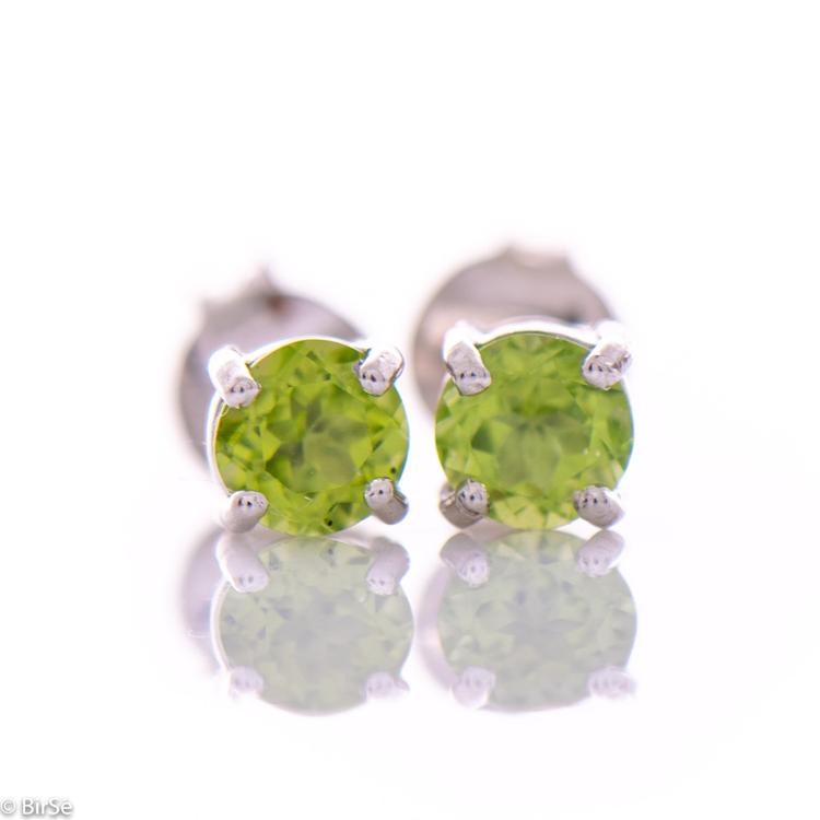 Silver earrings - Natural peridot 5x5 mm 1,00 ct.