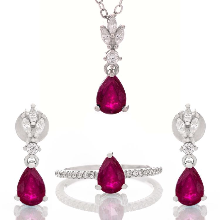 Silver set - Natural Ruby 3,00 ct.