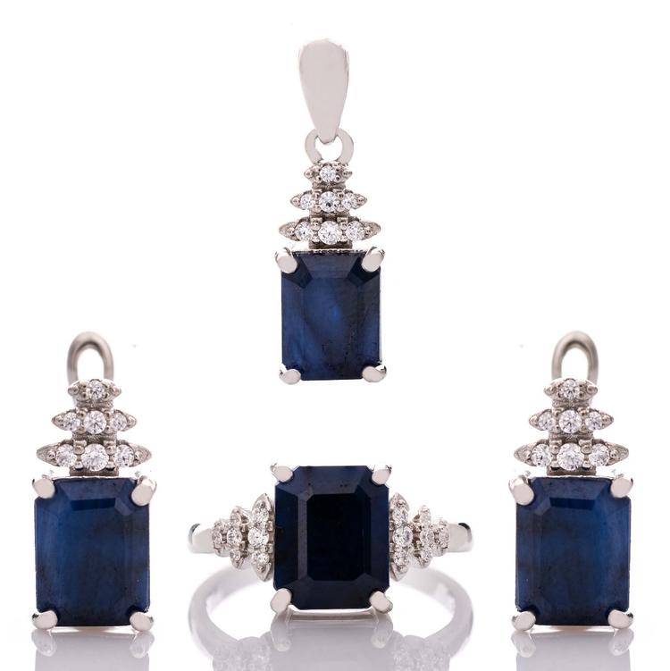 Silver set Baguette - Natural Sapphire 7,80 ct.