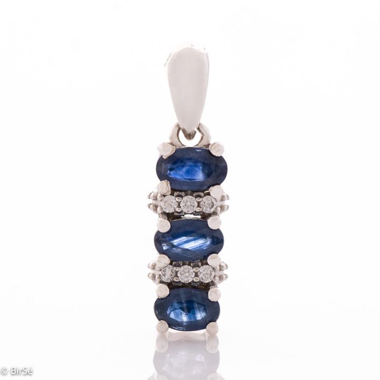 Silver pendant - Natural sapphire 1,05 ct. 