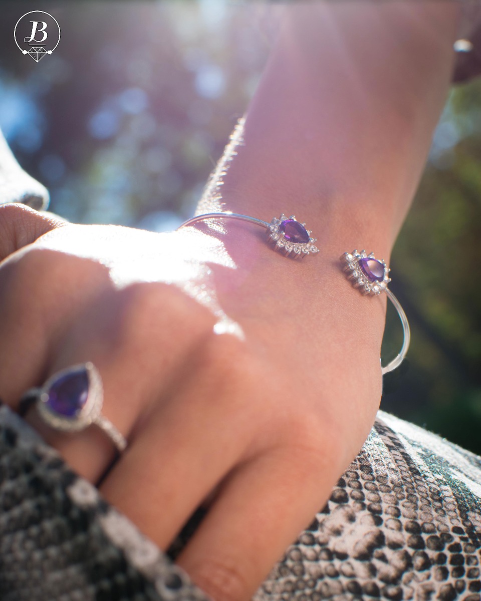 Silver Bangle Bracelet with Natural Amethyst 