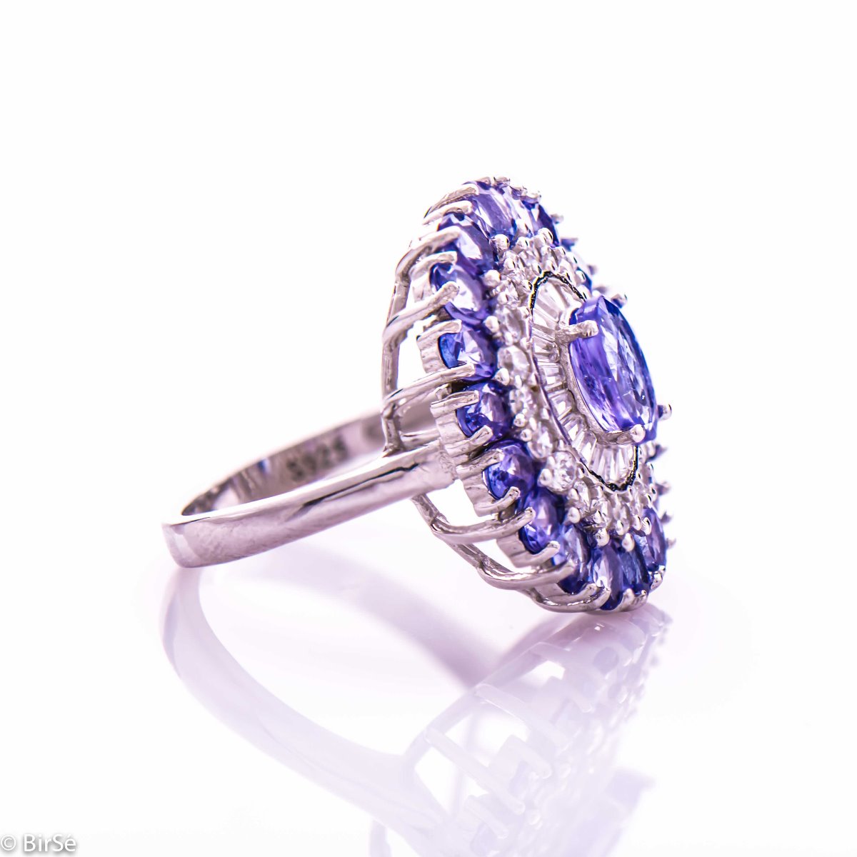 Silver ring - Natural tanzanite 2,69 ct.