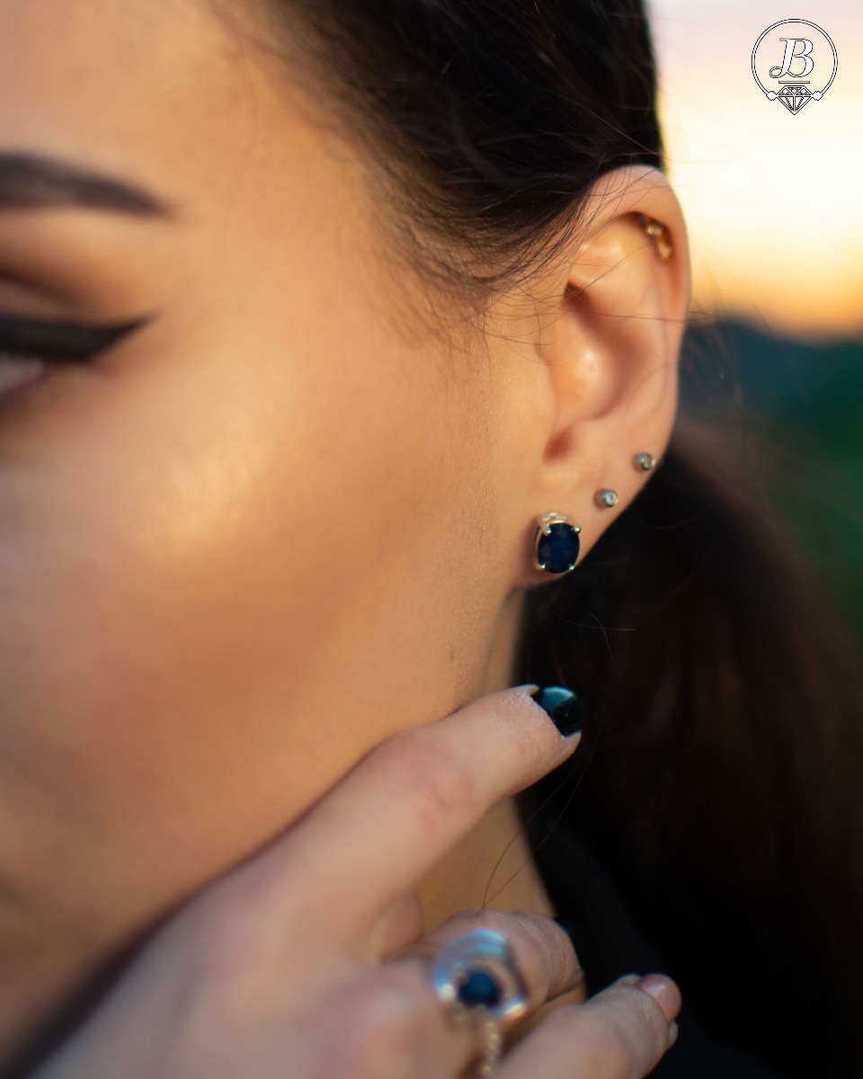 Silver earrings - Natural sapphire 8x6 3,10 ct.