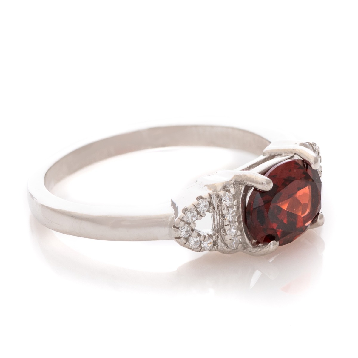 Silver ring - Natural garnet 1,40 ct.