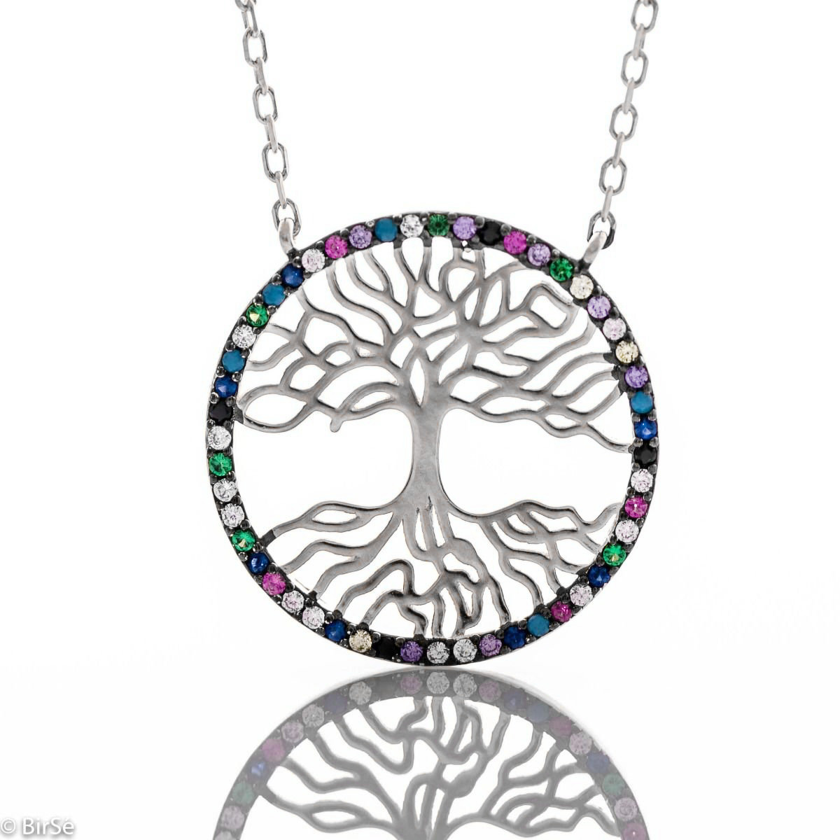 Spectacular women's necklace with the eternal symbol of the Tree of Life - a symbol of wisdom, stability and dignity. Exquisite workmanship entirely of rhodium-plated silver combined with patterned zircons.