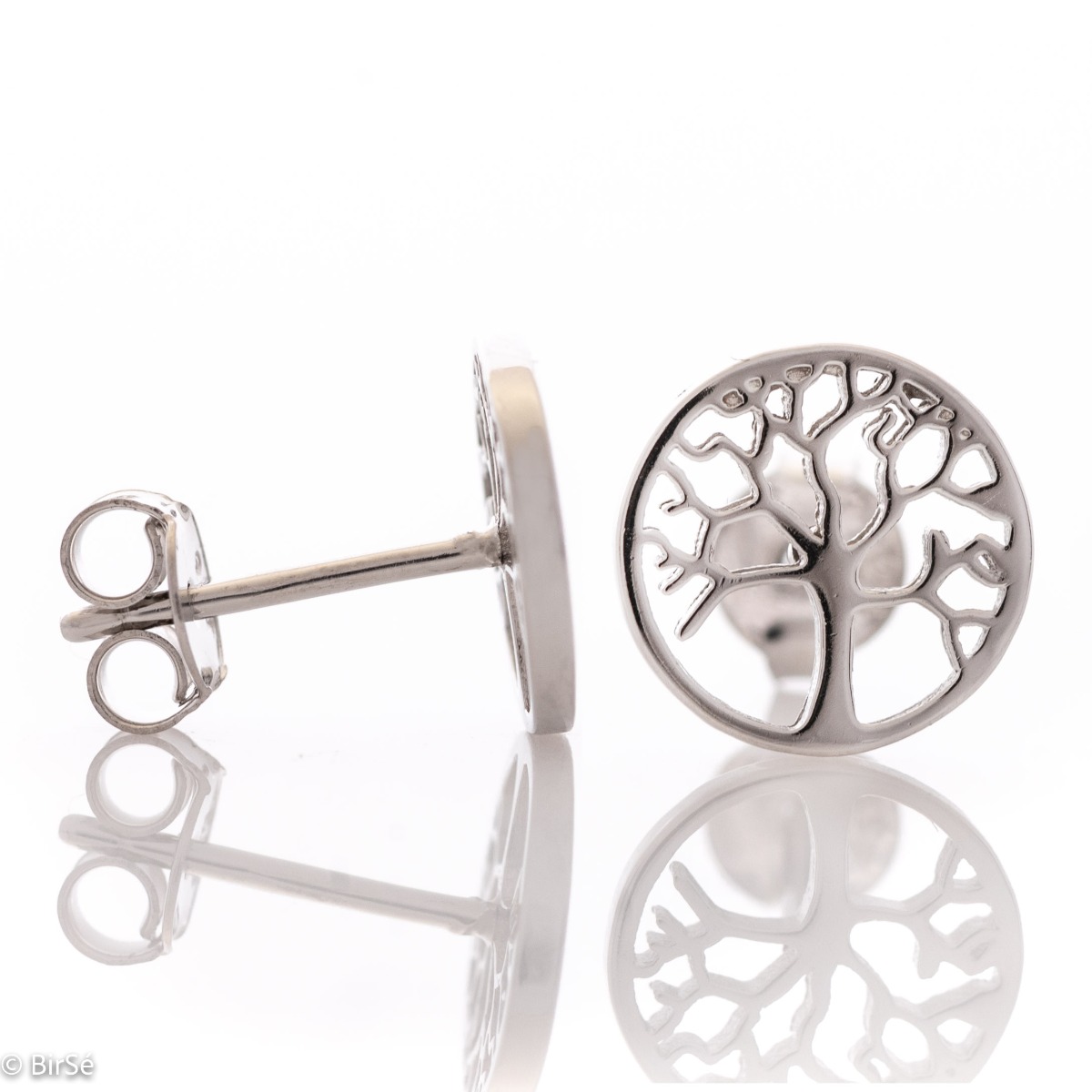 Charming women's earrings, masterfully crafted from fine rhodium silver in the shape of an exquisite tree of life. The elements are beautifully sculpted and the pin fastening is comfortable and practical.