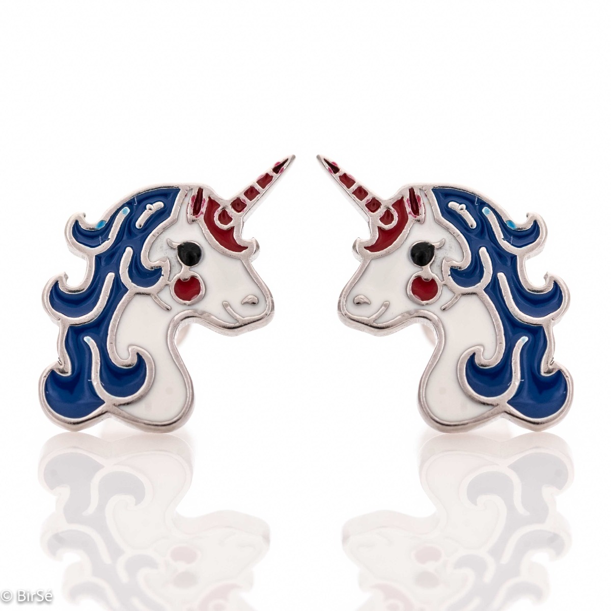 Charming earrings, with a unicorn artfully crafted in lovely rhodium silver and multicolored enamel. The earrings are fastened with a pin and can be combined with a pendant of the same model.