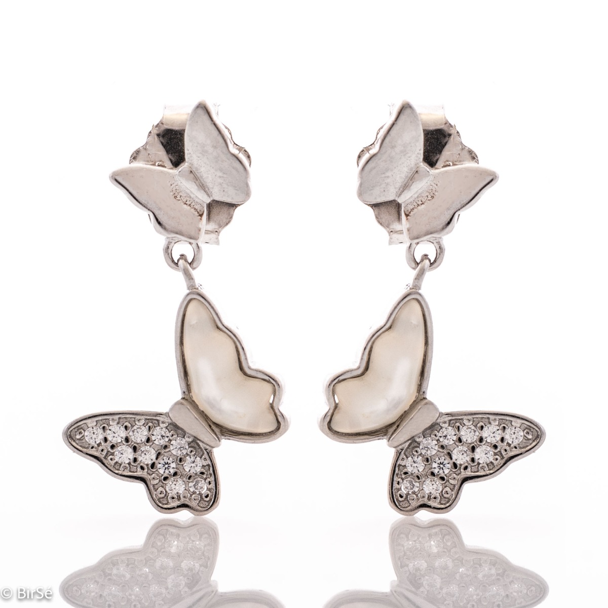 Elegant dangling earrings made entirely of rhodium-plated silver with lovely butterflies, spectacularly decorated with zircons and mother-of-pearl. The fastening is with a pin, for a more elegant look of the jewelry.