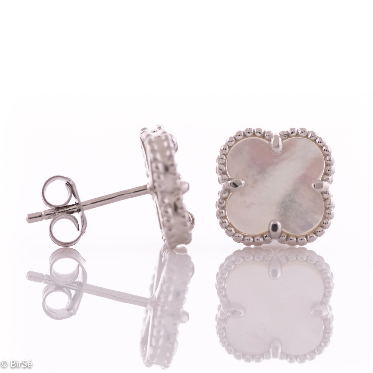 Silver earrings - Mother of pearl clovers