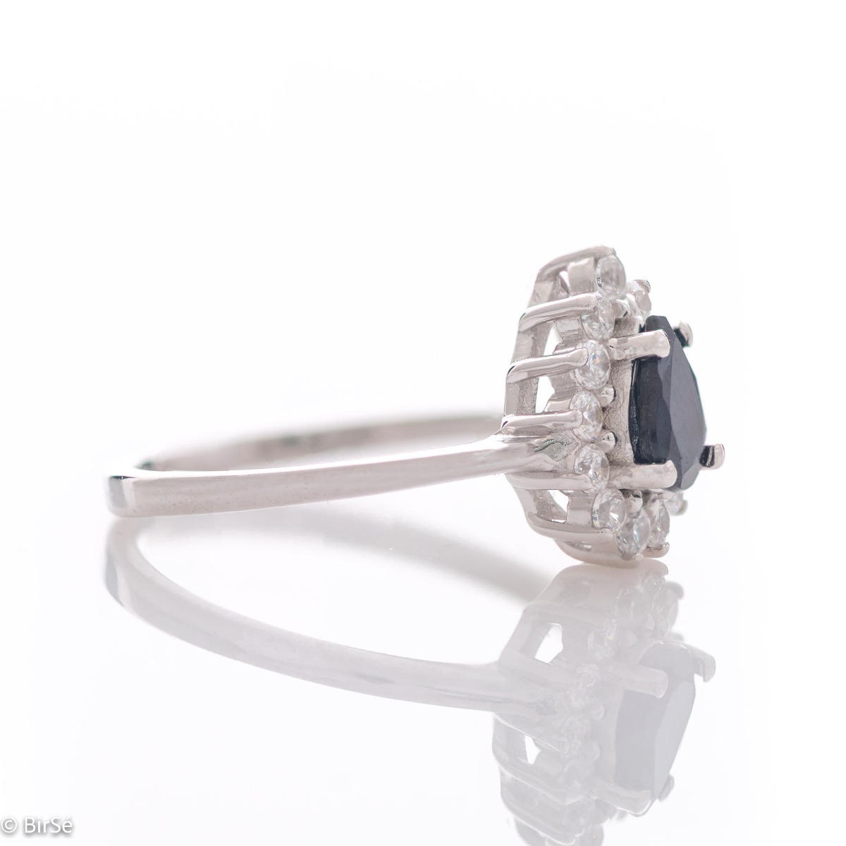 Silver ring - Natural Sapphire 0,75 ct.