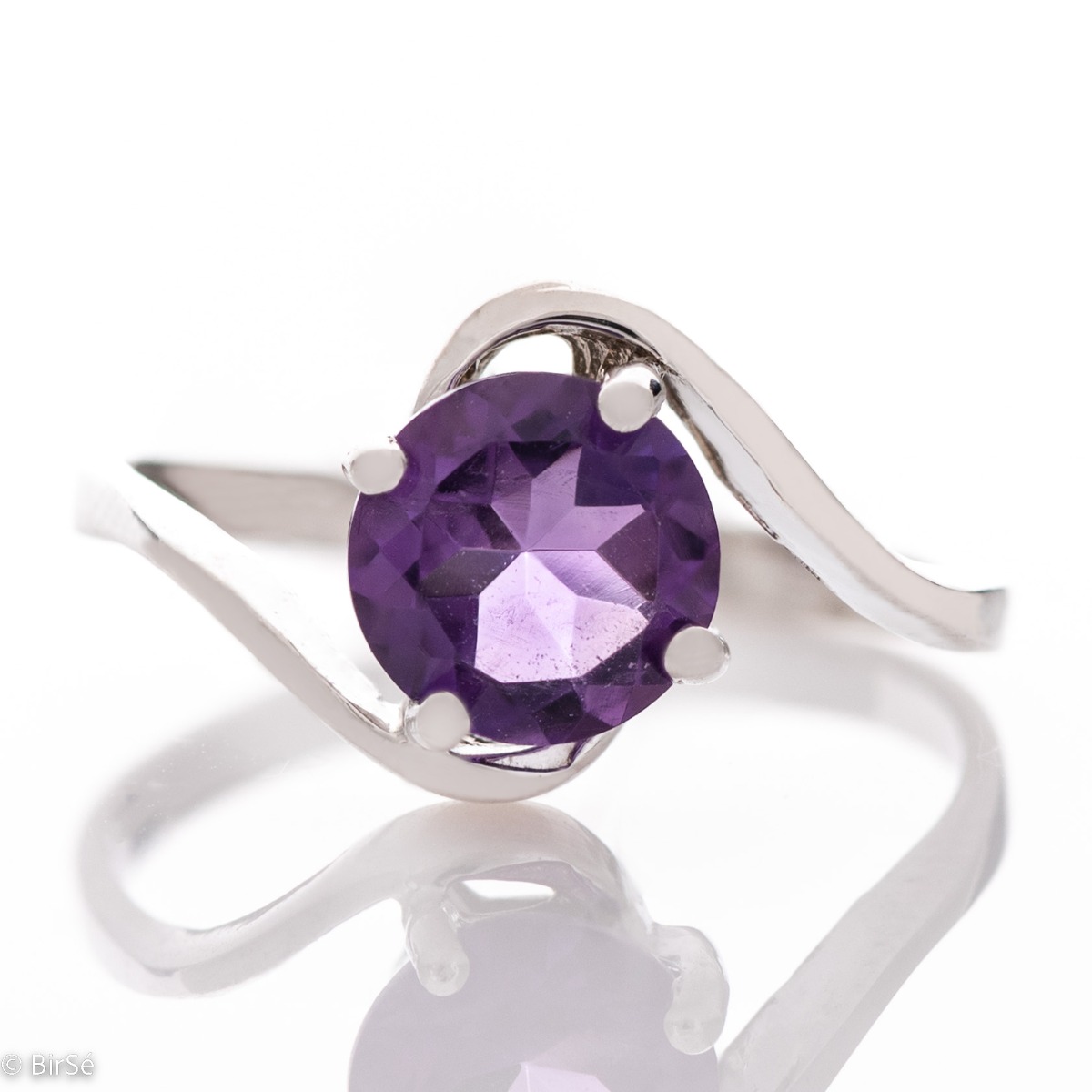 Gentle Ring with Exquisite Design of Rhodrano Silver and Fine Amethyst 1,30 ct.