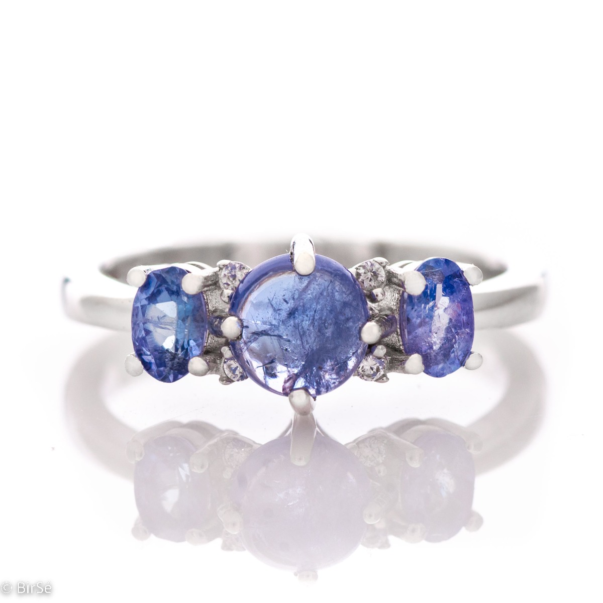 Gentle and Radiant Silver Ring with Natural Tanzanite and Zirconi 1,40 ct.