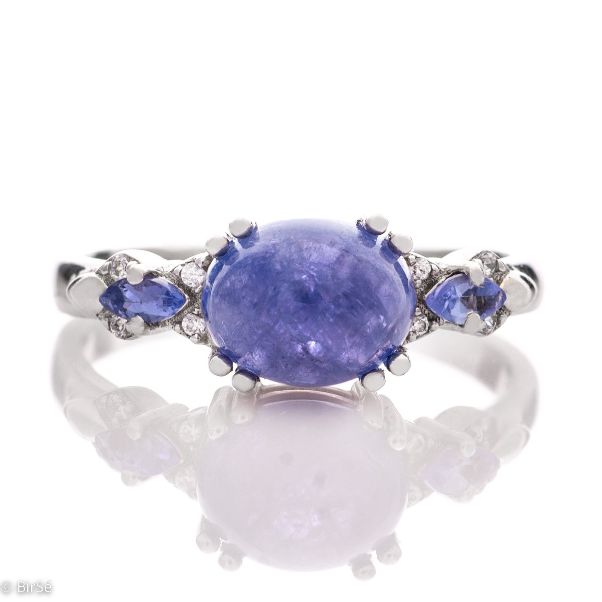 Elegance and Style with Women's Ring of Rhodrano Silver and Magic Tanzanite 2,30 ct.