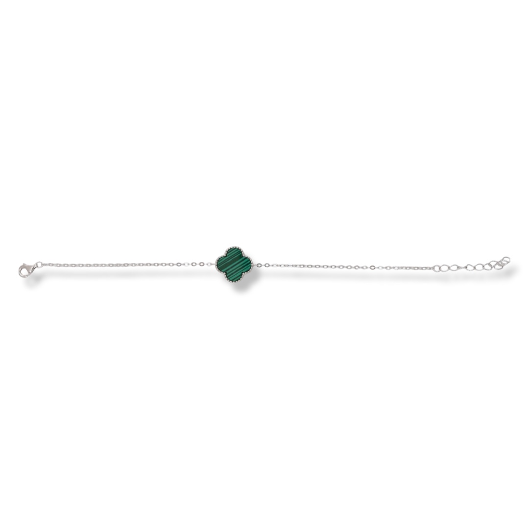 Spectacular silver bracelet with modern and delicate craftsmanship, combining shiny rhodium silver and the popular clover element. Beautiful malachite fills the core of the item, elegantly encased in silver.