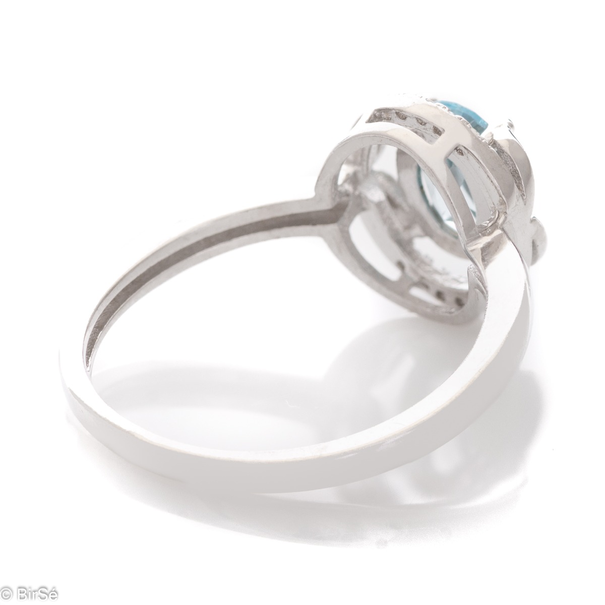 Silver ring - Natural Blue Topaz 1,10 ct.