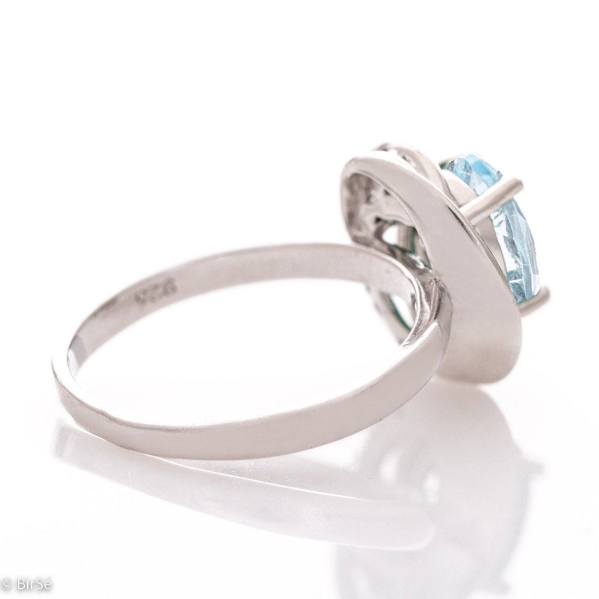 Silver ring - Natural Blue Topaz 1,60 ct.