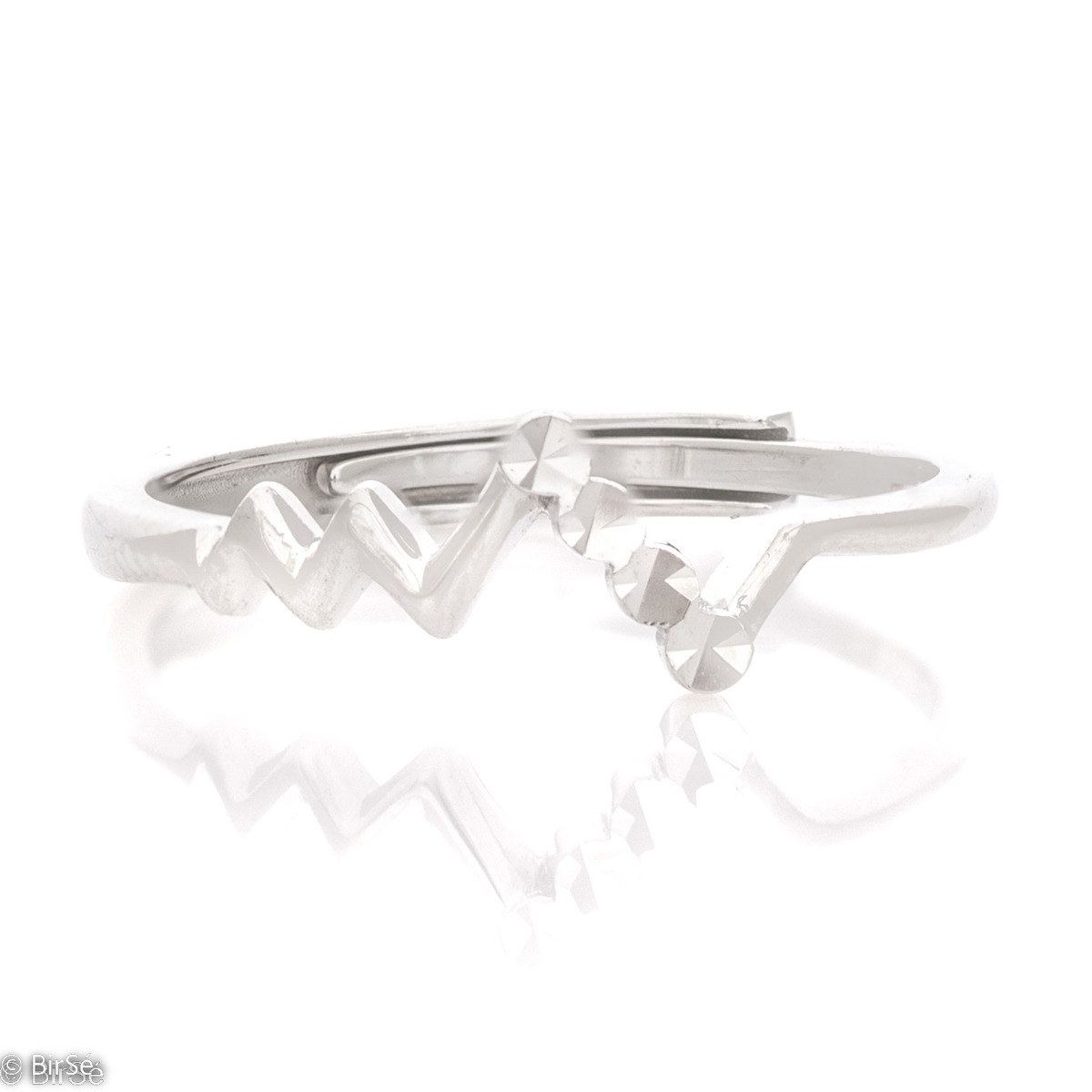 Zig-zag - an amazing women's ring, suitable for every lady. Stylish craftsmanship from a fine combination of rhodium-plated silver with elegant laser processing.