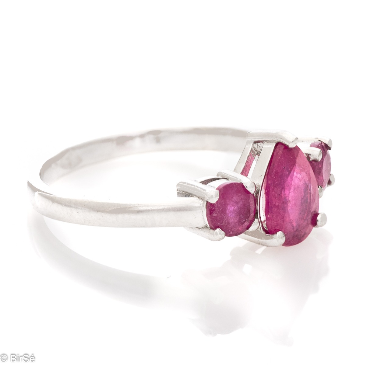 Silver Ring - Natural Ruby 1,68 ct.