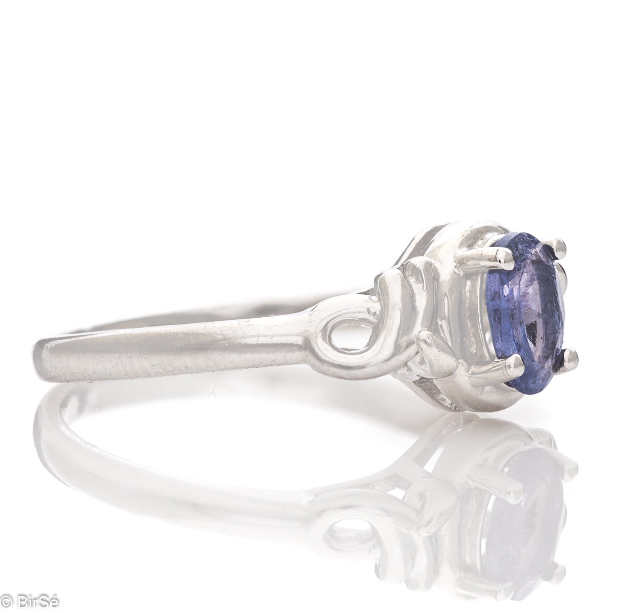 Silver ring - Natural Tanzanite 0,89 ct.