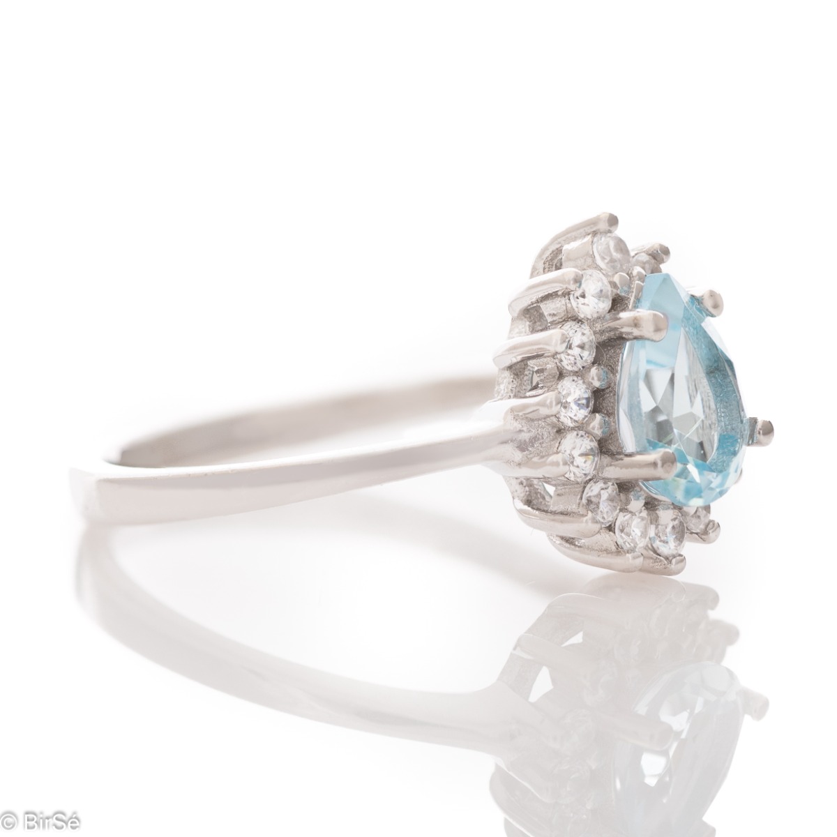 Silver ring - Natural Blue Topaz 1,10 ct.