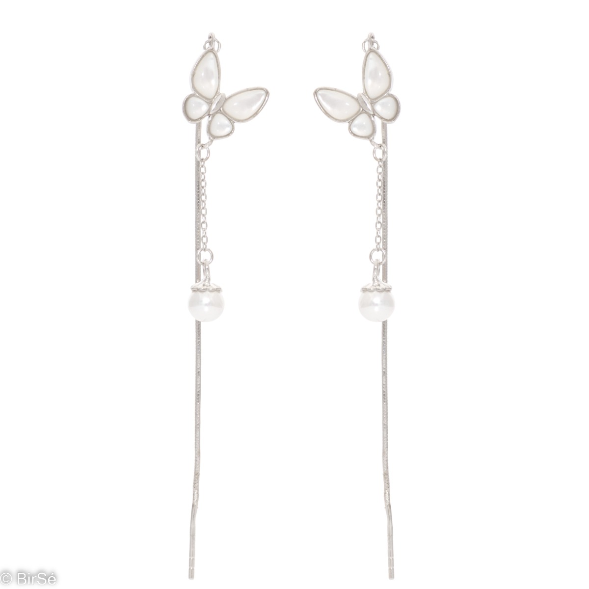 Charming women's dangle earrings, with elegantly shaped butterflies in rhodium silver and sparkling mother of pearl. A beautiful pearl is a spectacular addition to the earrings, and the push-through fastening is convenient and practical.