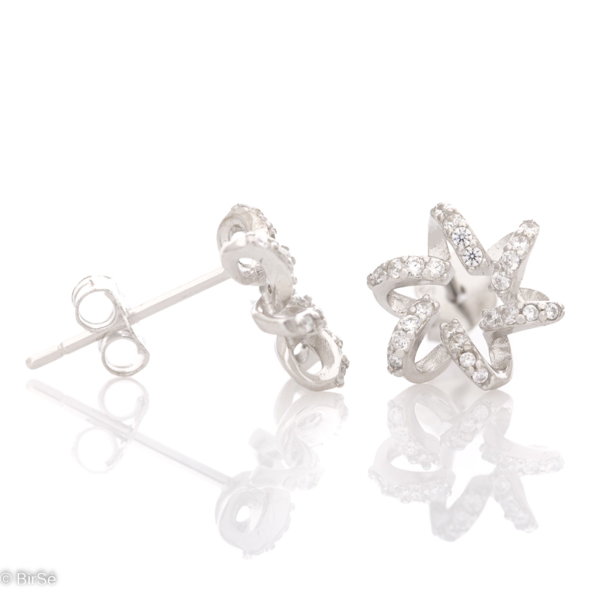 An elegant model of fine women's earrings made of rhodium silver, a spectacular combination of catchy design and glittering zircons. The earrings are suitable for any outfit of your everyday life.