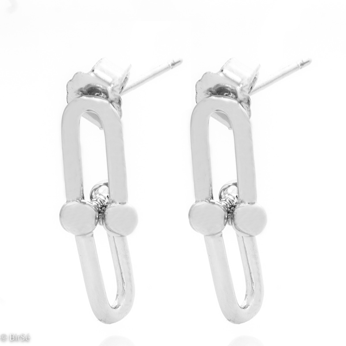 Simple yet interesting earrings made of fine rhodium silver with pin fastening. A suitable model for your everyday life.