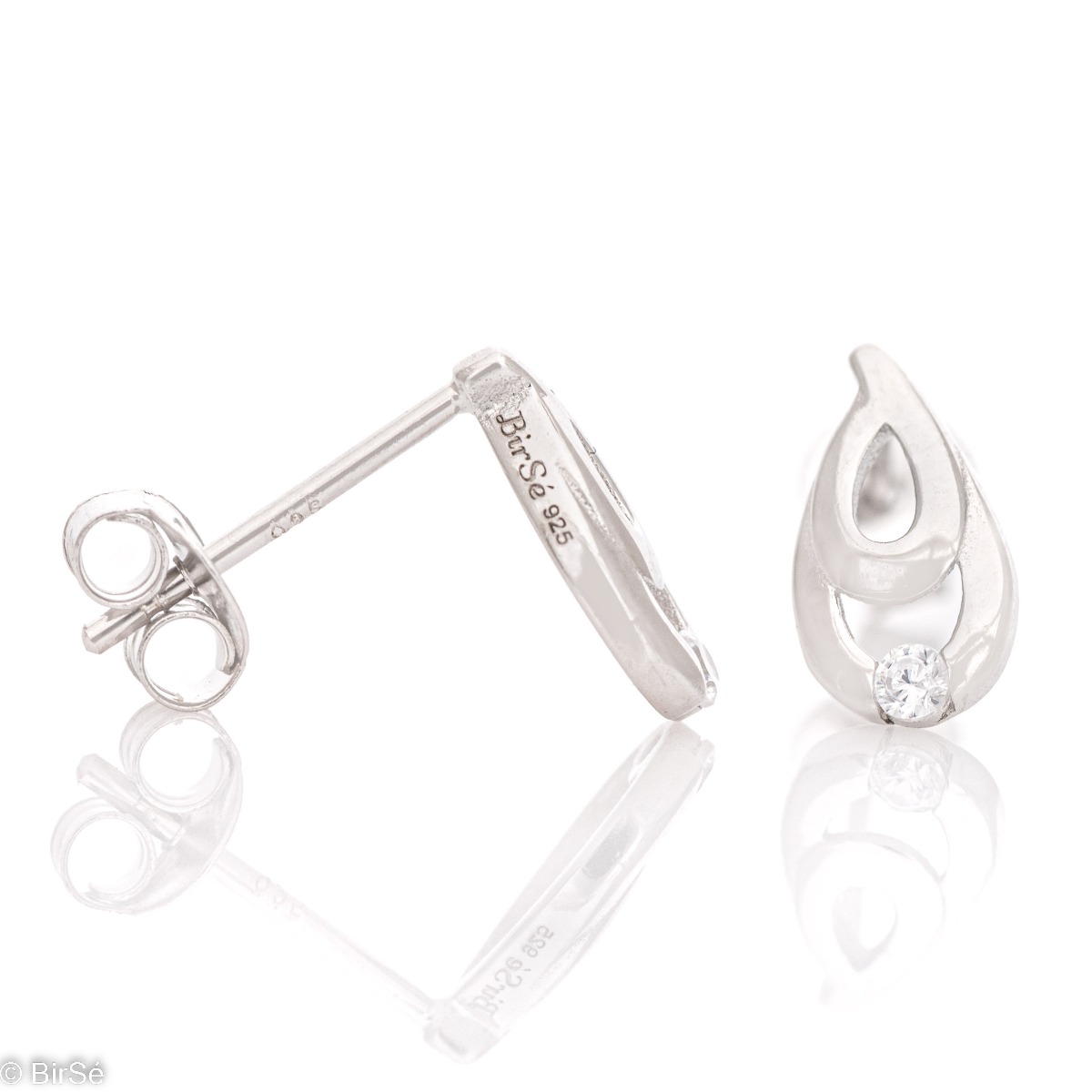 Extremely delicate women's stud earrings with an exquisite teardrop shape, complemented by a sparkling zircon and precision craftsmanship entirely in rhodium-plated silver. The pin fastening makes them extremely comfortable.