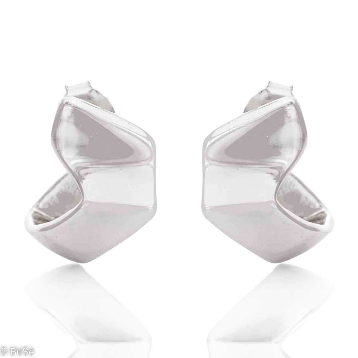 Extravagantly crafted women's earrings in elegant rhodium silver with a non-standard shape and pin fastening.