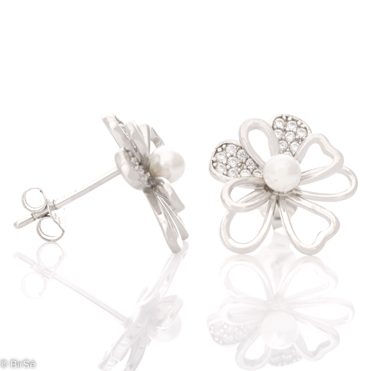 A delight to the ear - amazing rhodium silver earrings with an elegant flower, with an exquisite combination of pearl and dazzling zircons. Be yourself or pamper your loved one with our lovely jewelry.