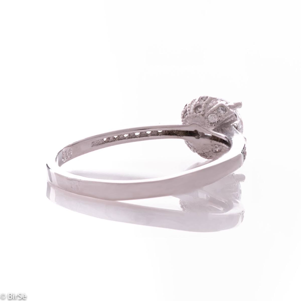 Silver Solitaire Ring with Side Stones