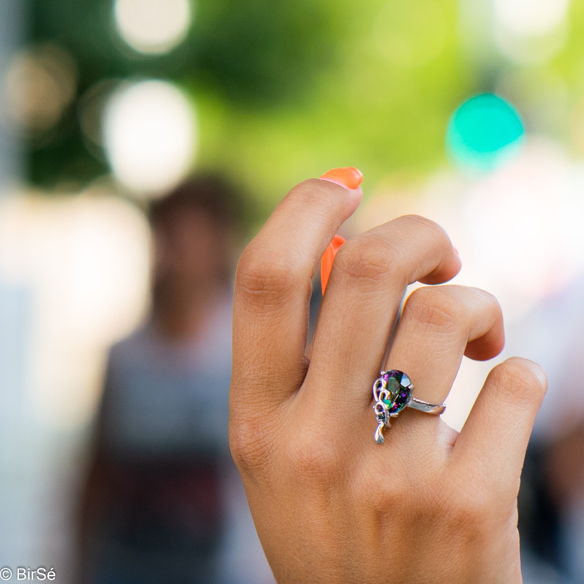 Silver ring with Natural Mystic Topaz 8,50 ct