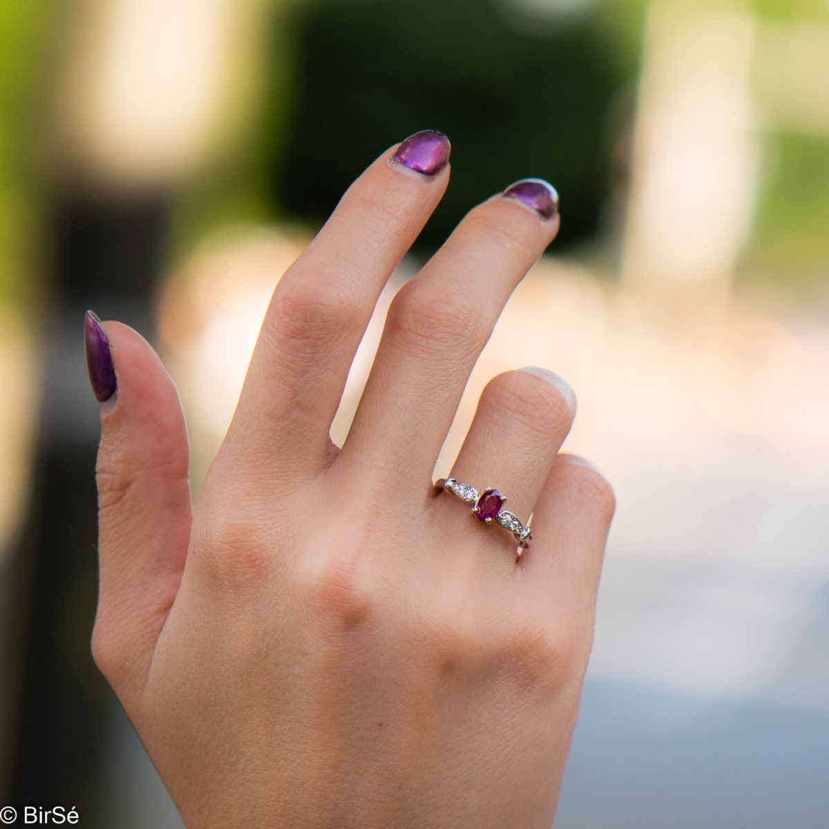 Silver ring - Natural ruby 0,60 ct.