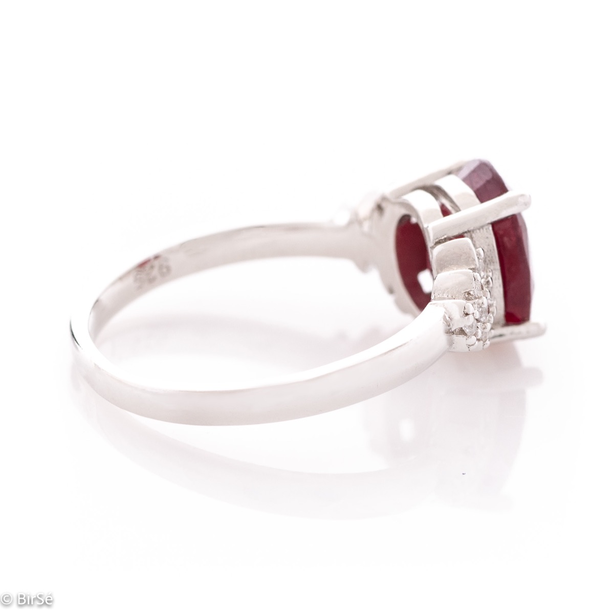 Silver Ring - Natural ruby 2.20 ct