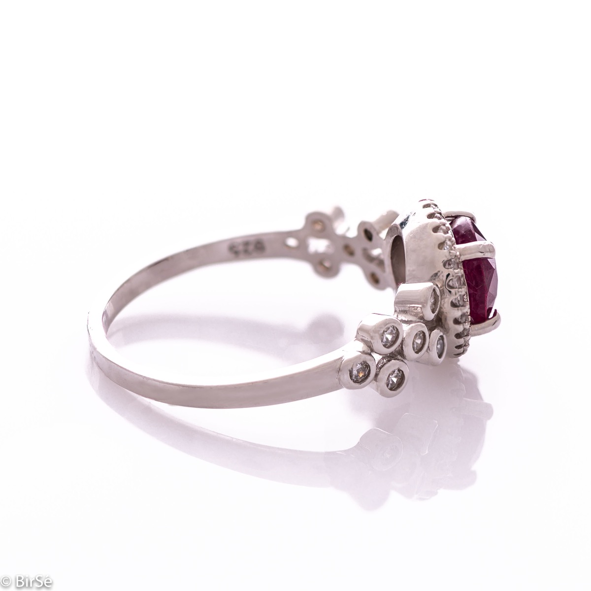 Silver Ring - Natural ruby 1.60 ct