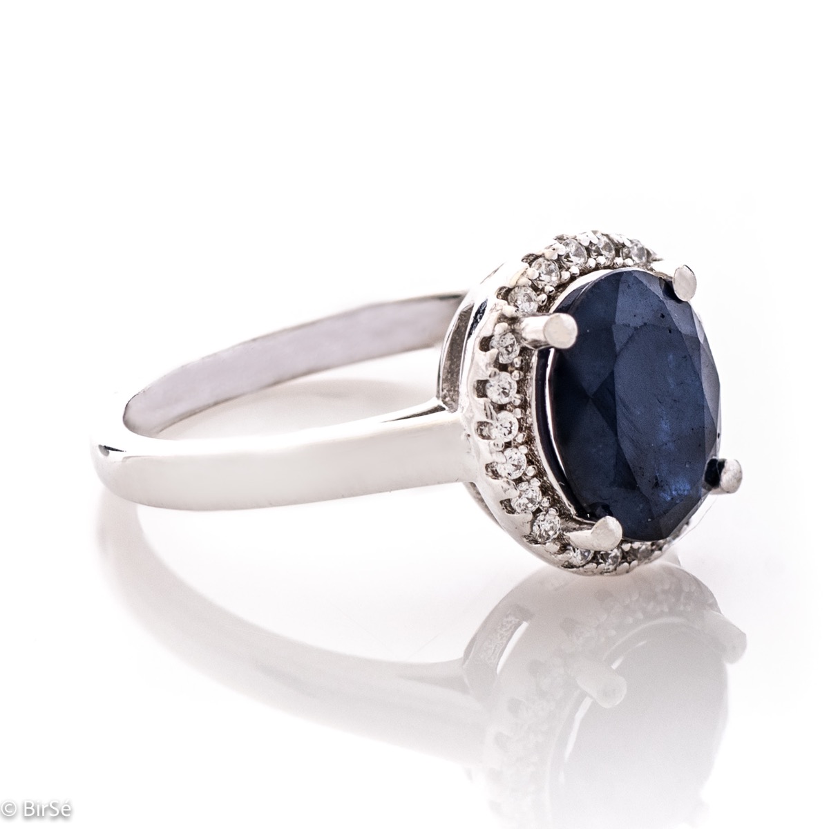 Silver ring - Natural sapphire 2.20 ct.