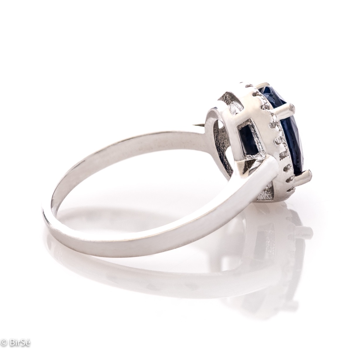 Silver ring - Natural sapphire 2.20 ct.