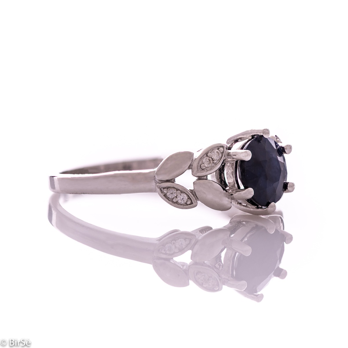 Silver ring - Natural sapphire 1,05 ct.