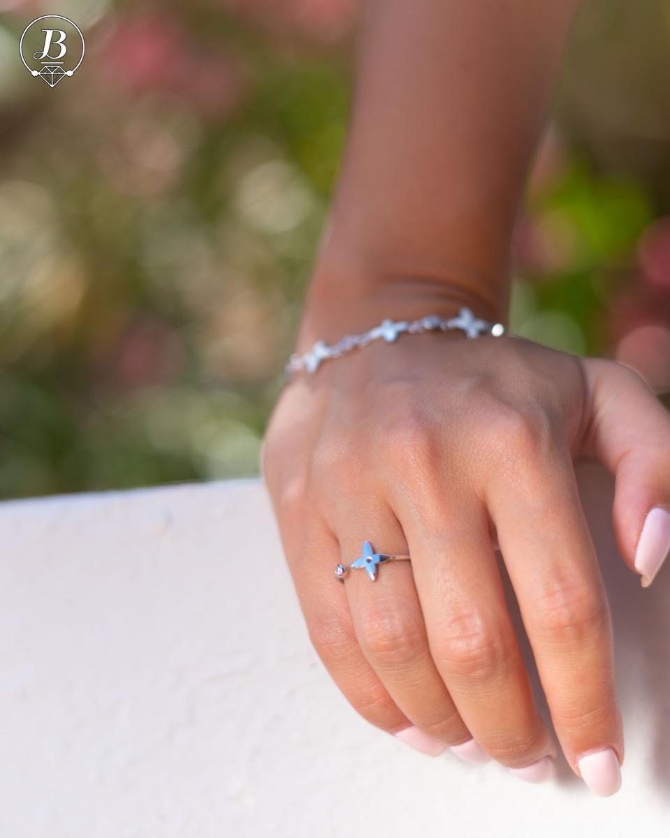 Silver Flower Ring