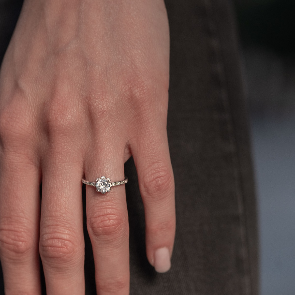 Silver Solitaire Ring with Side Stones