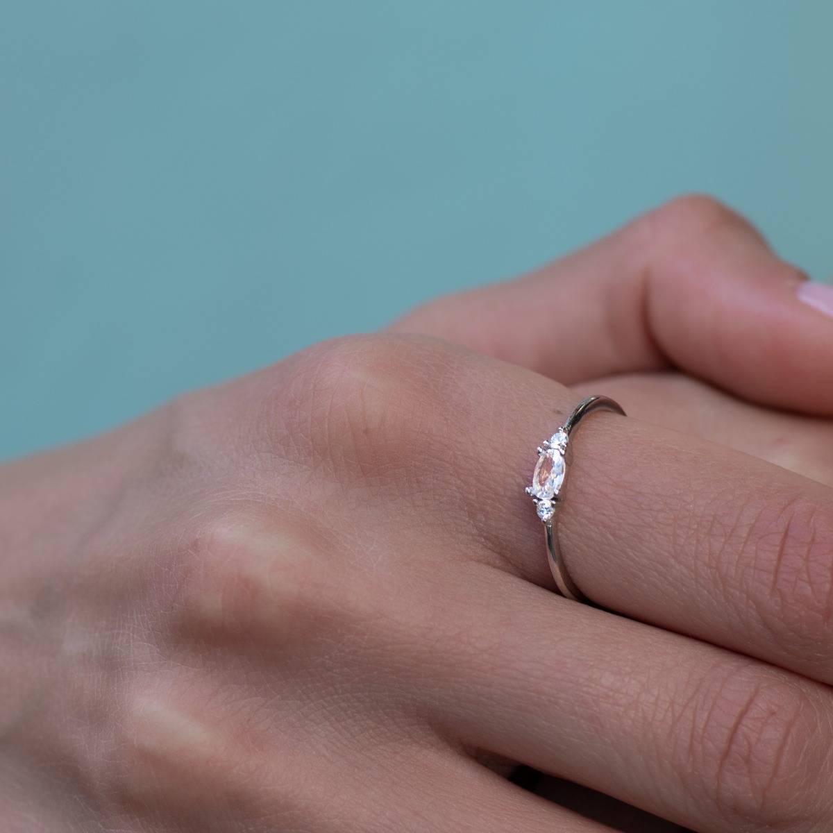 SIlver Solitaire Ring with Side Stones