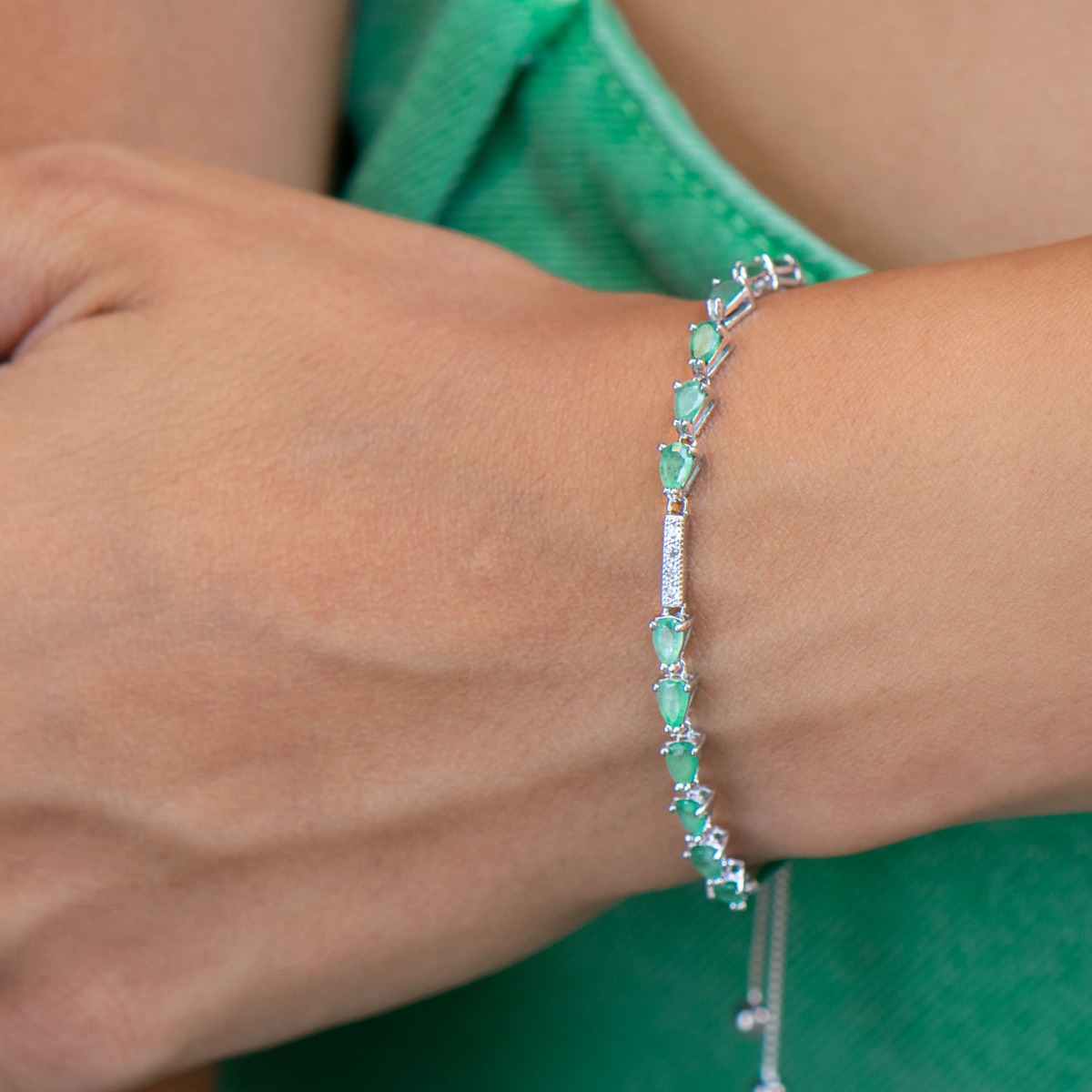 Silver Bracelet with Emerald