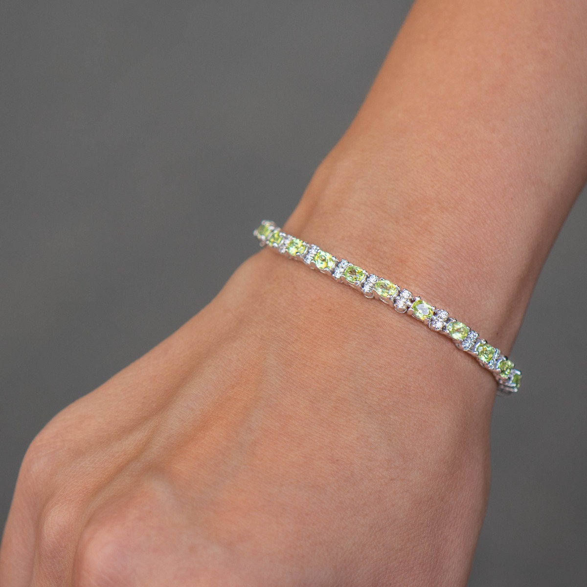 Silver Bracelet with Natural Peridot