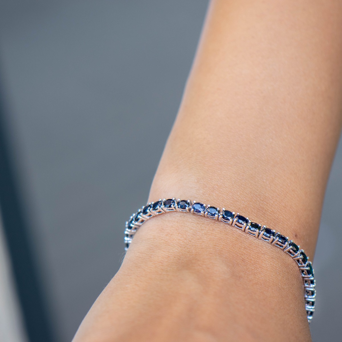 Silver Bracelet with Natural Sapphire