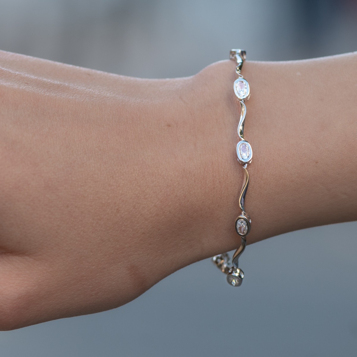 Silver Bracelet with Zirconia