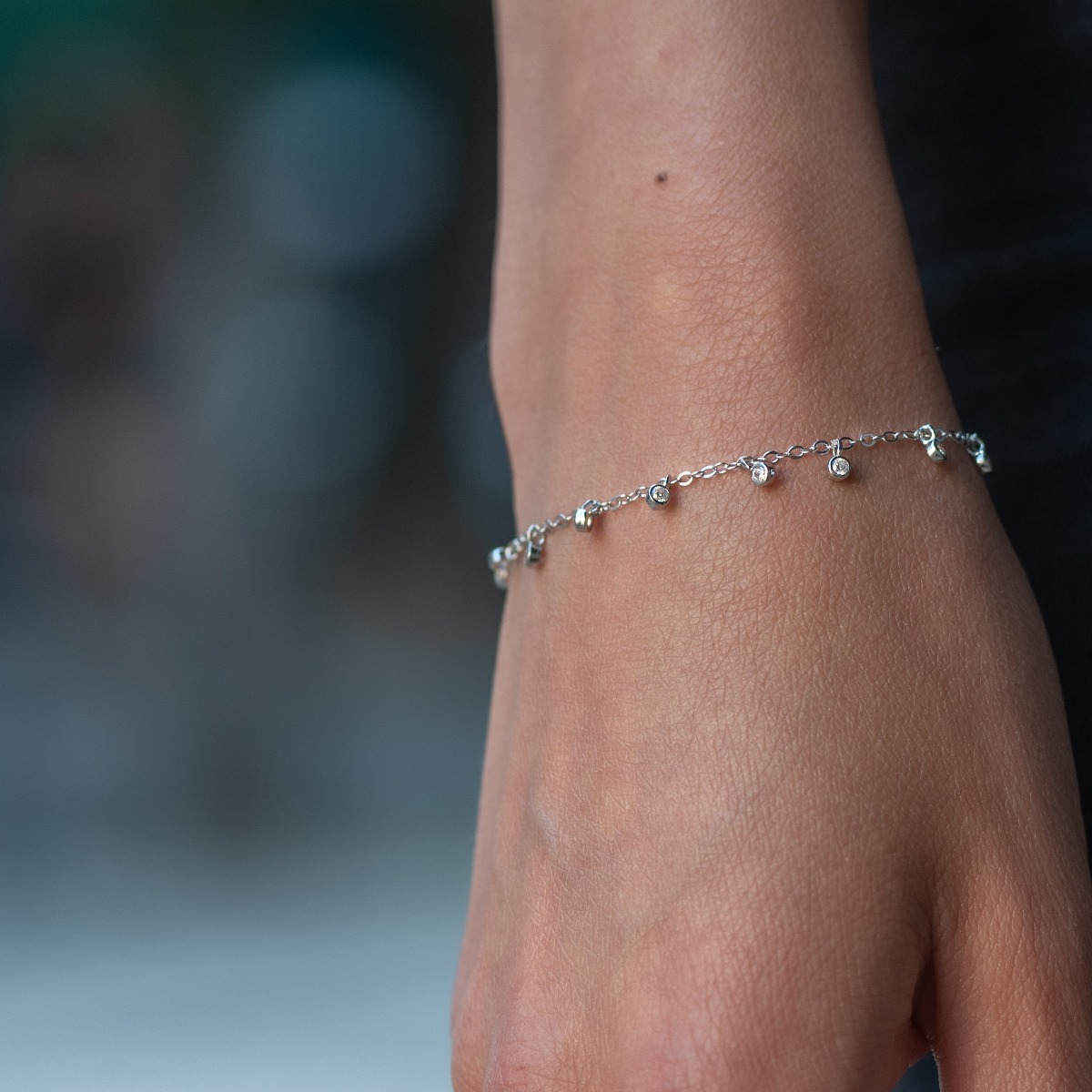 SIlver Bracelet with Hanging Zirconia