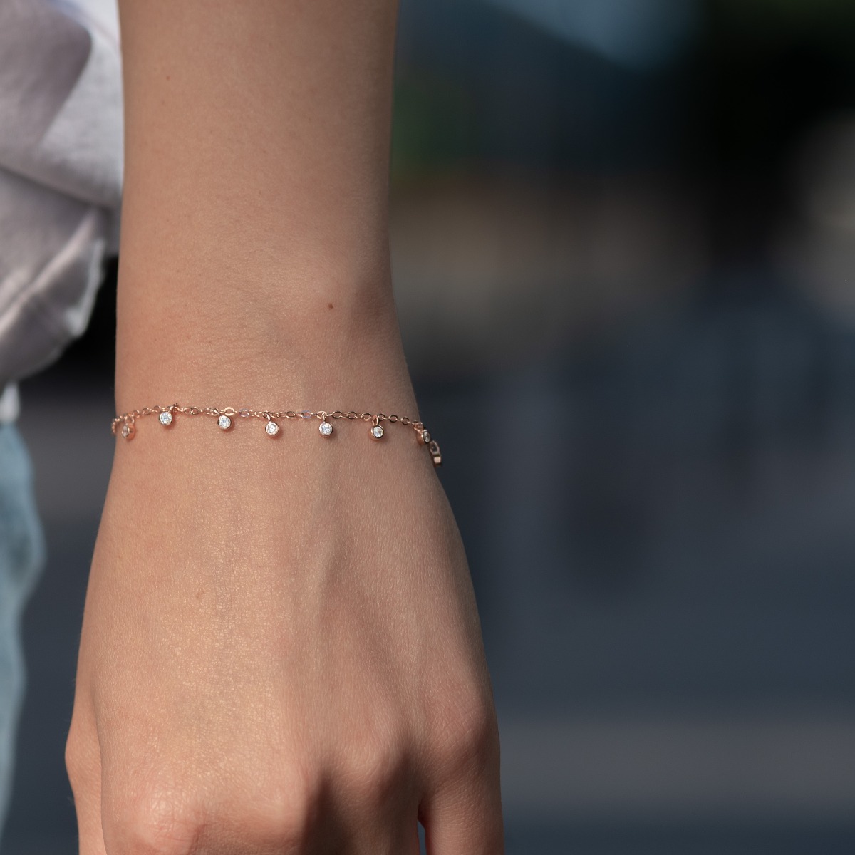 Silver Bracelet with Hanging Zirconia