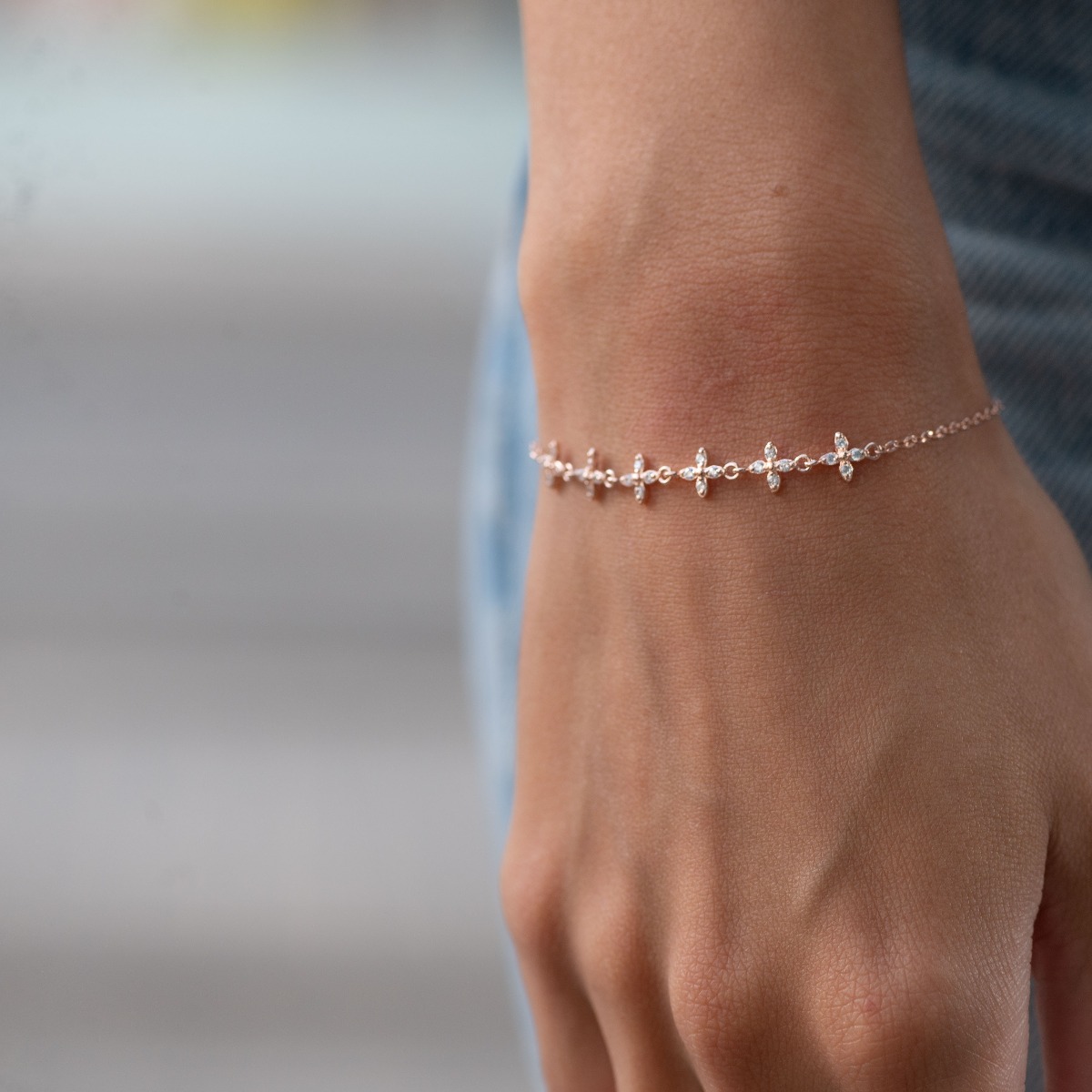 Rose Silver Bracelet with Flowers