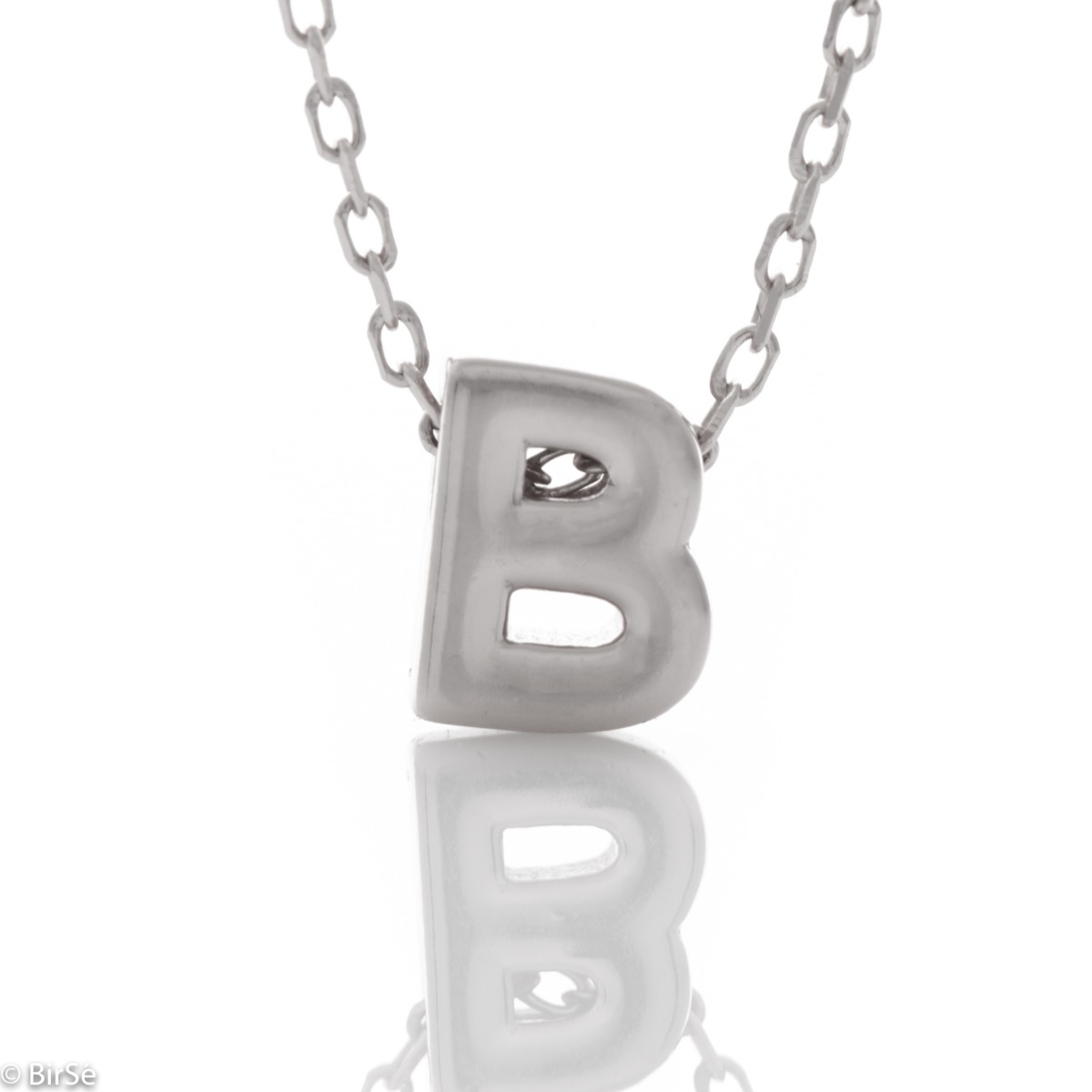 Sophisticated craftsmanship of a women's rhodium-plated silver necklace with the letter B. A delicate and spectacular piece of jewelry, simple and cleverly combined with all kinds of white rhodium-plated silver jewelry.