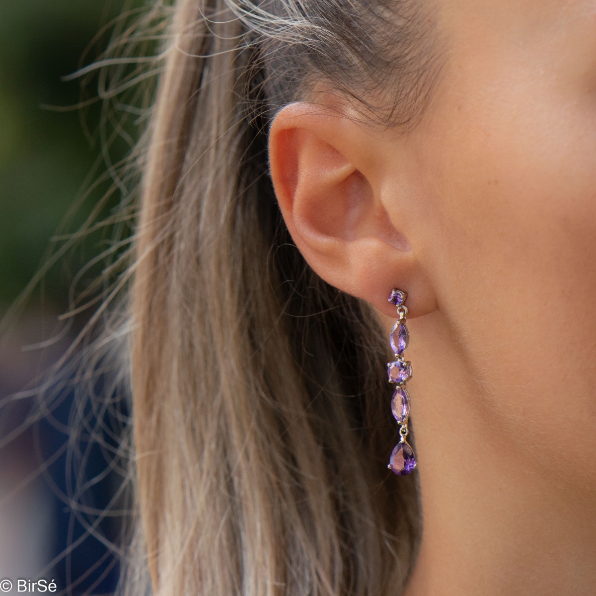 An incredible selection you won't want to miss. Latest season rhodium silver and natural amethyst stud earrings suitable for every face.